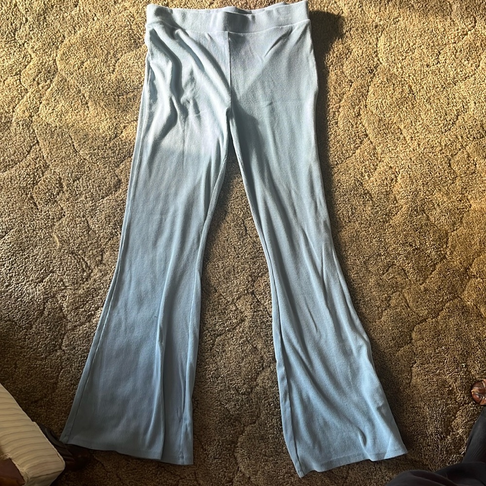 Baby blue Aerie flare out leggings size L